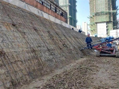 寒亭建筑边坡支护